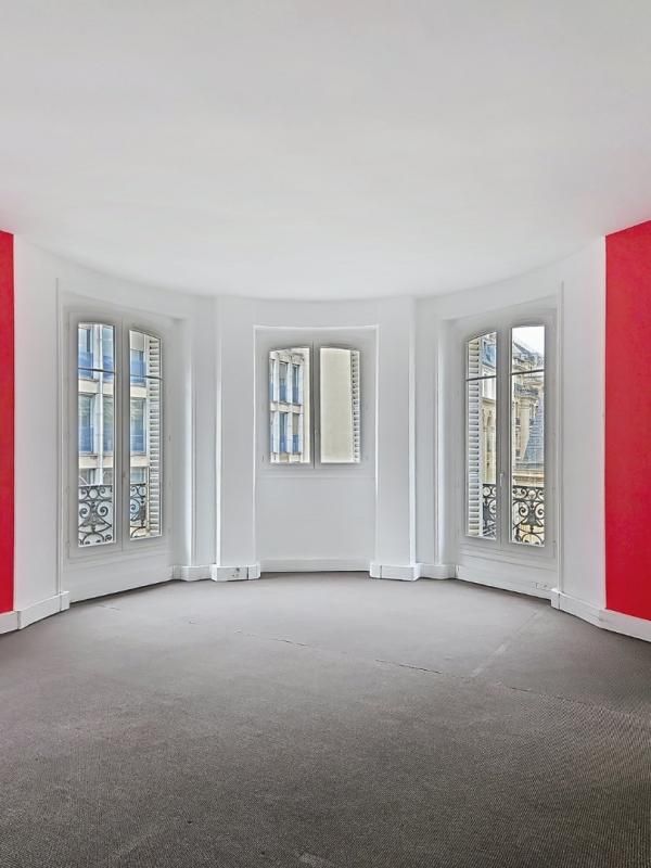 Bureaux à louer - 235 m² - Paris 8