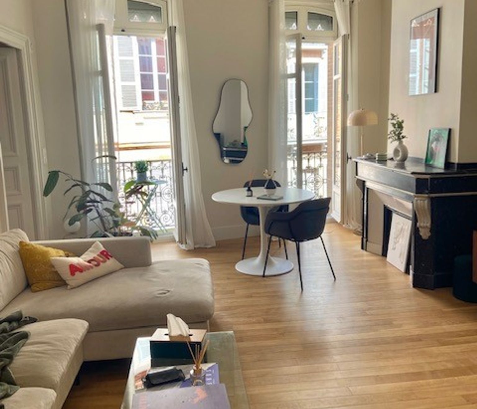 Location magnifique R2 rue de la pomme 37 m²