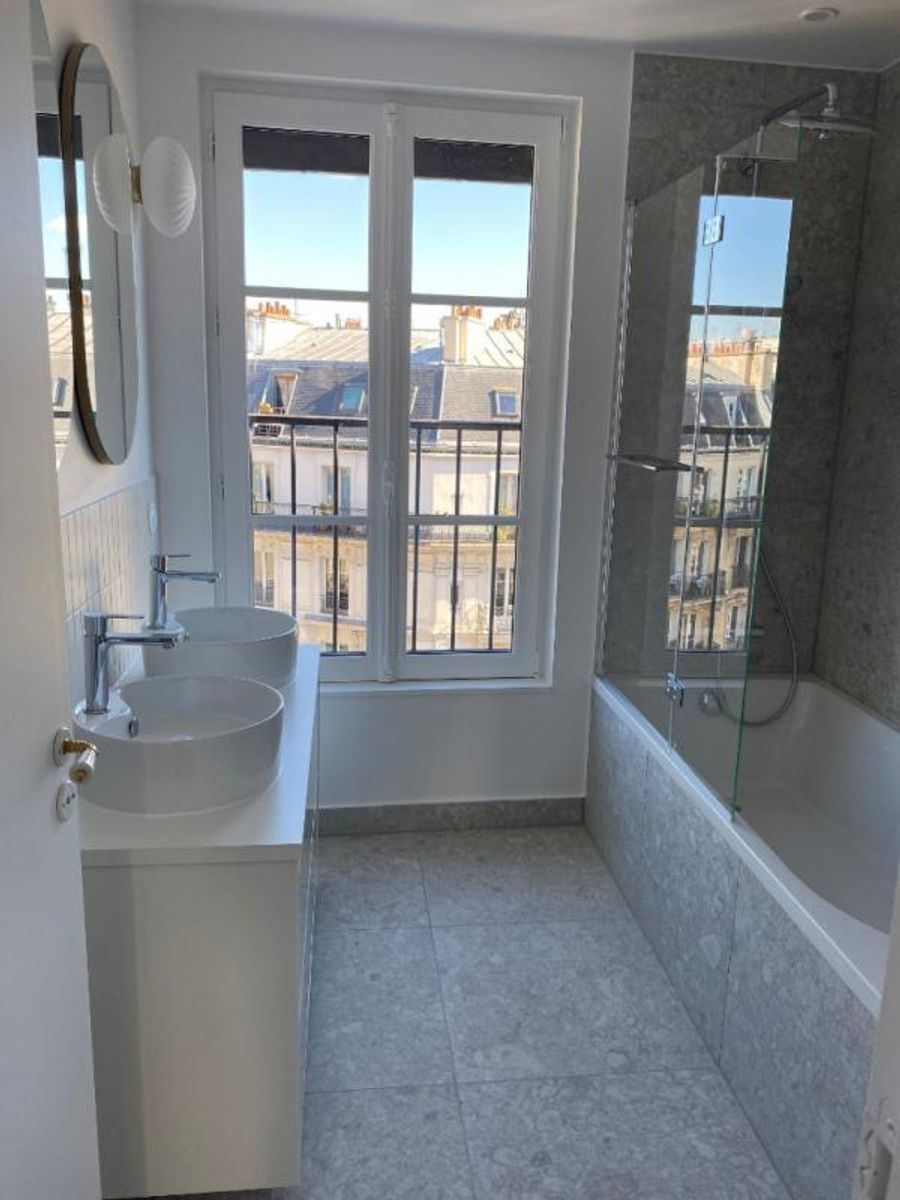 T3 non meublé 71m², rue de Rennes - Paris (6)