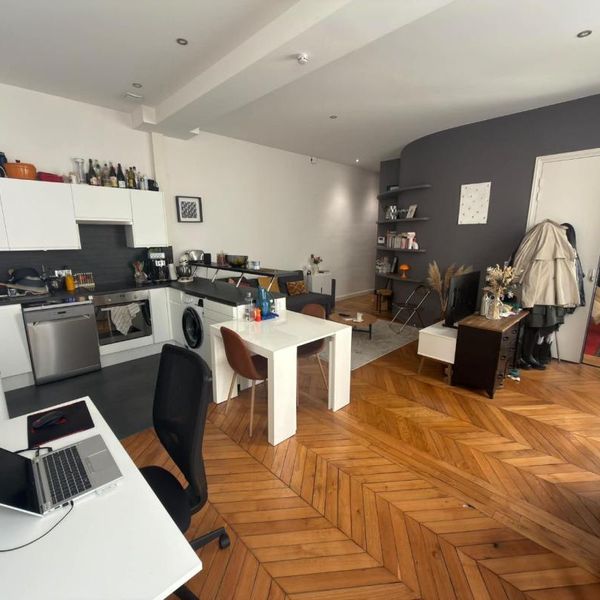 T2 de 49.11m², non meublé, rue de Rome - Paris (8)