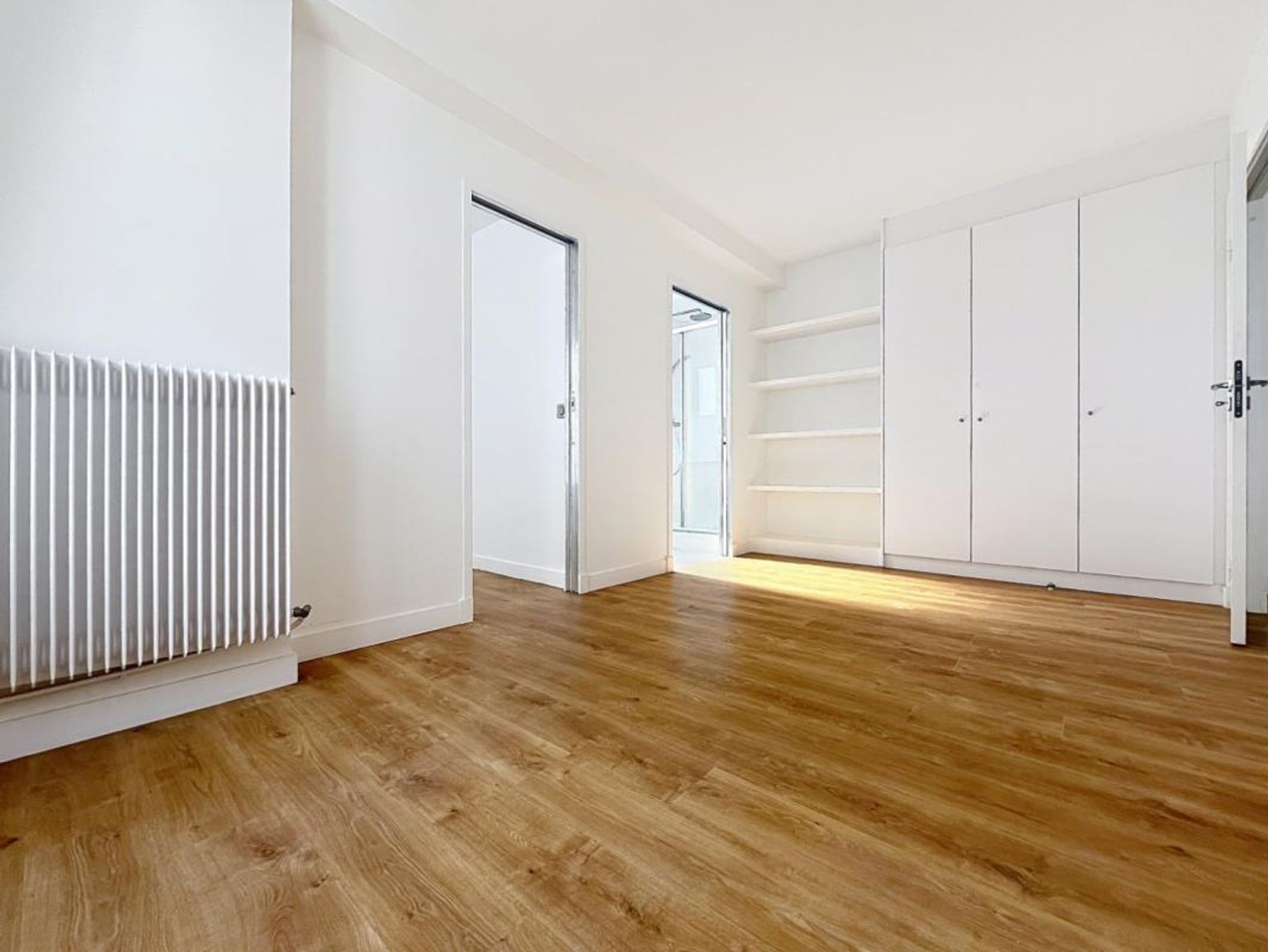 Appartement T2 BIS non meublé - Paris (8)