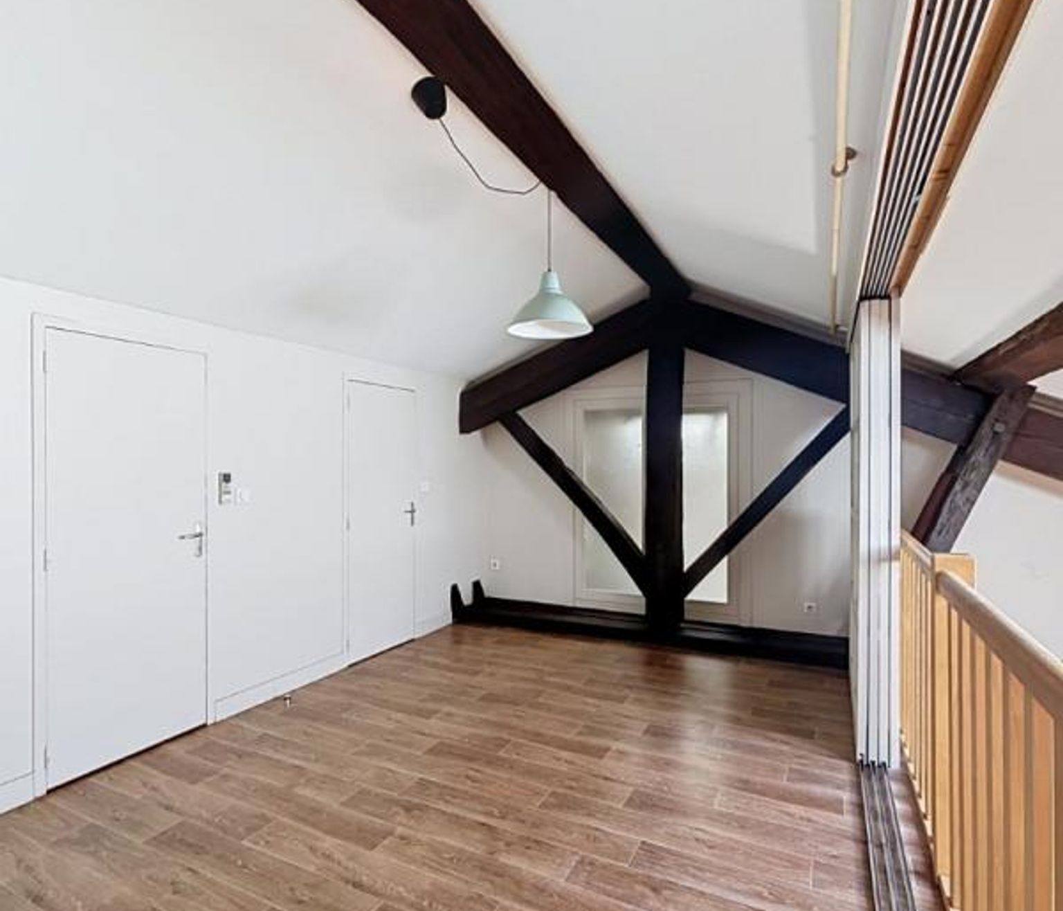 Location Magnifique T5 de 138 m² en duplex Quartier St Georges