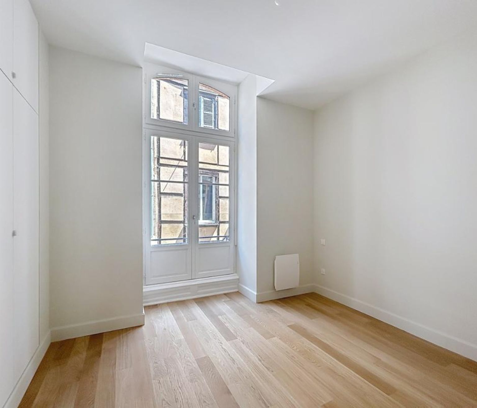 Location magnifique T4 neuf ( 95.10 m² ) quartier Carmes