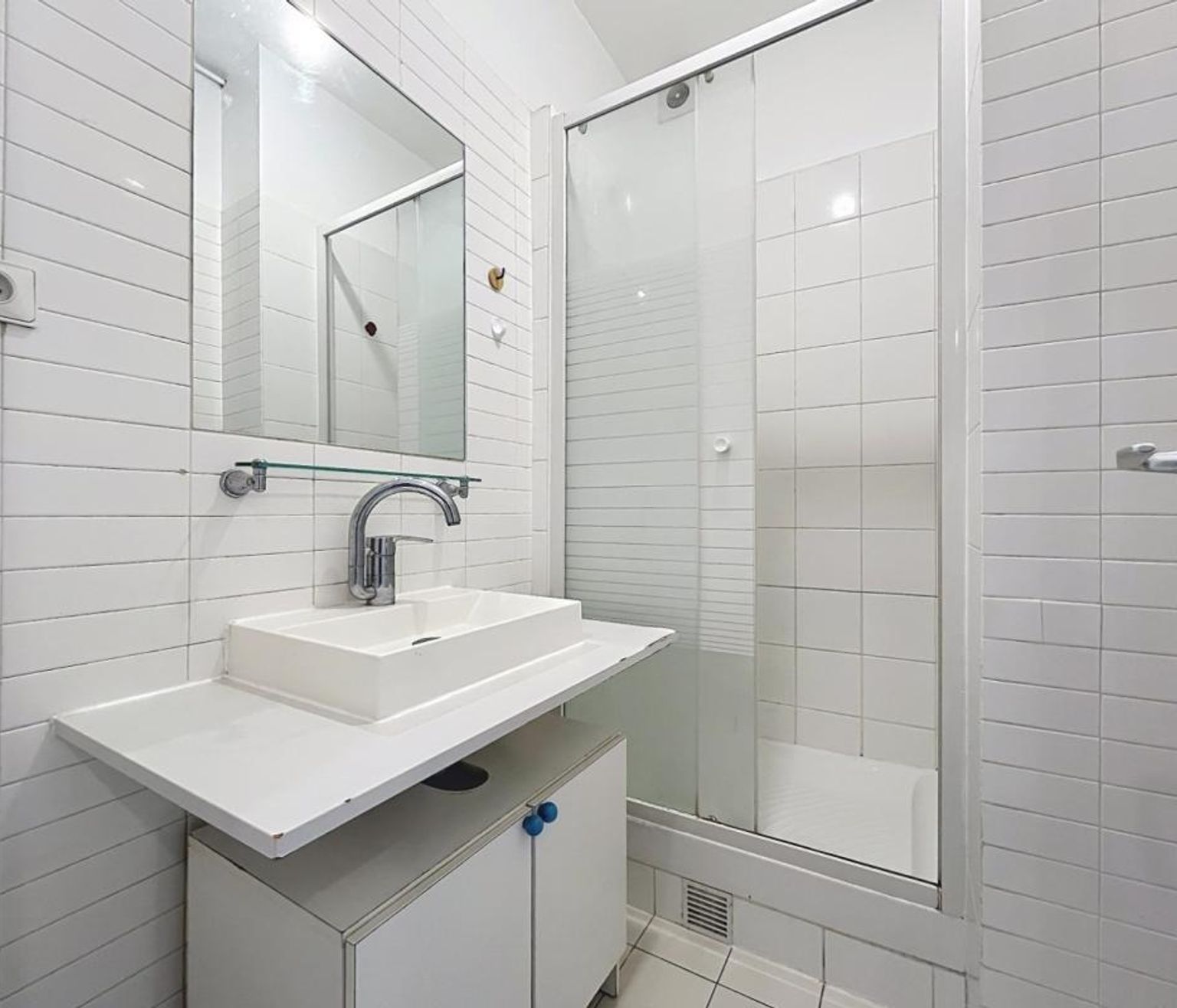 T2, non meublé, 51m², rue Blomet - Paris (15)
