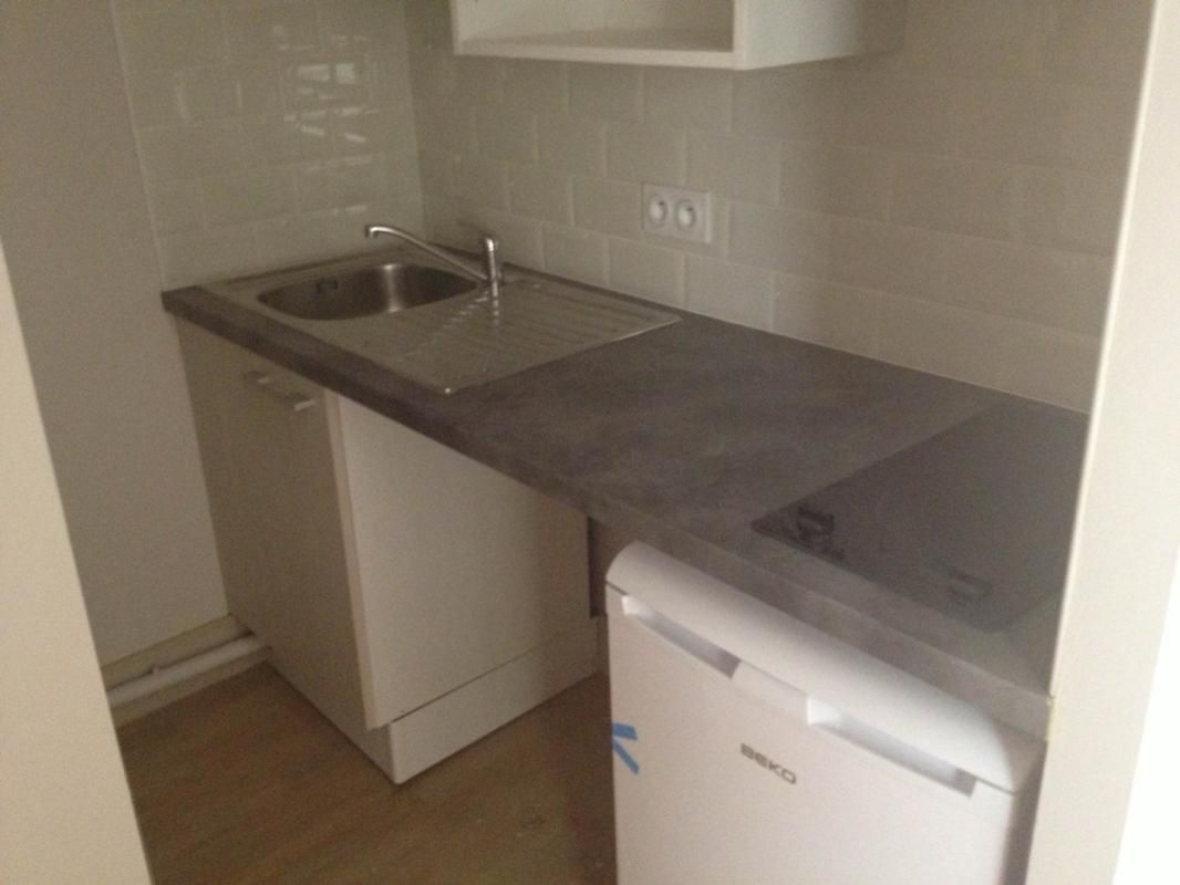 Location T1 de 15 m² non meublé situé à Esquirol