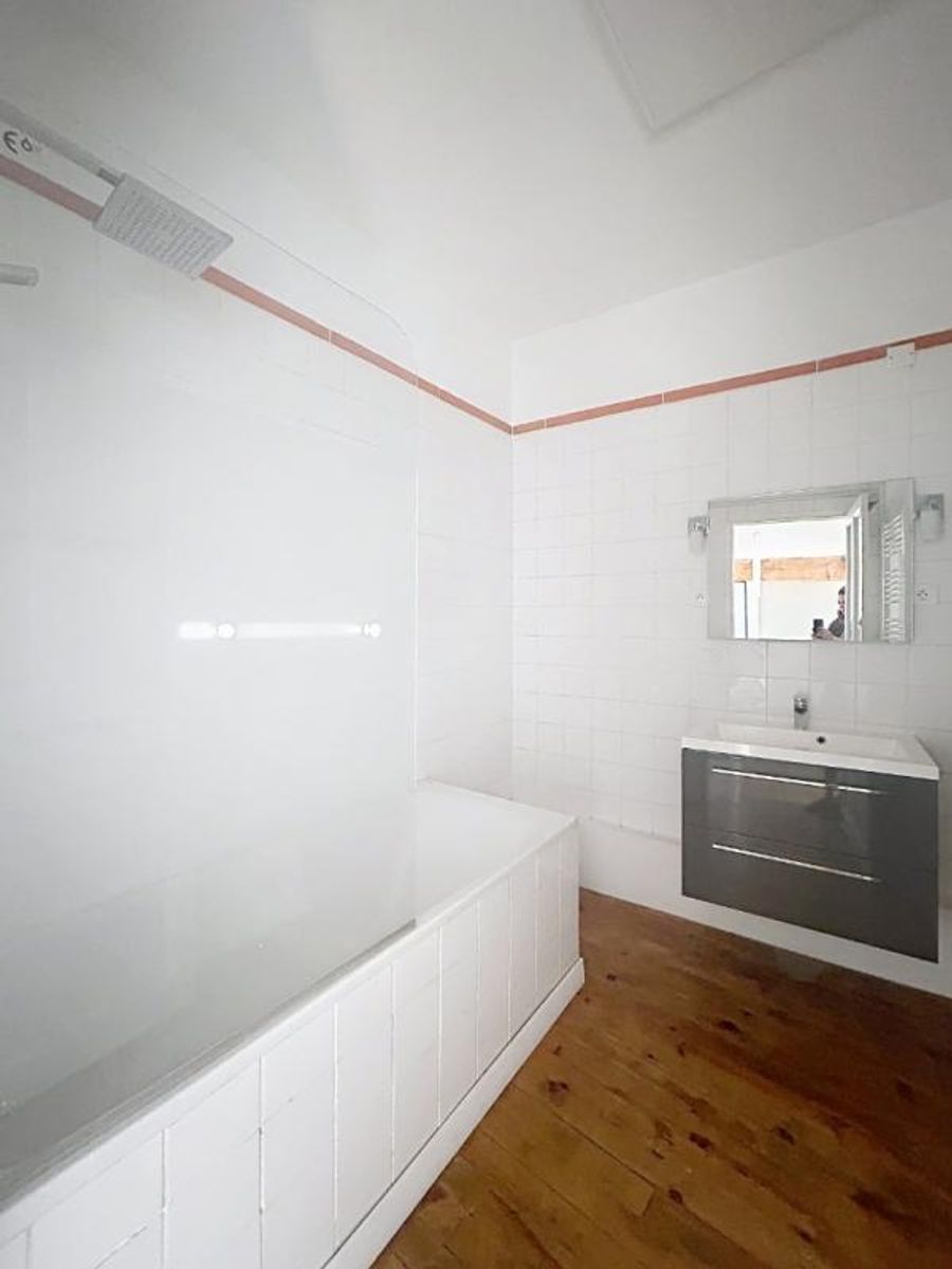 Location appartement T6 de 166 m²  Victor Hugo ( colocations acceptées )