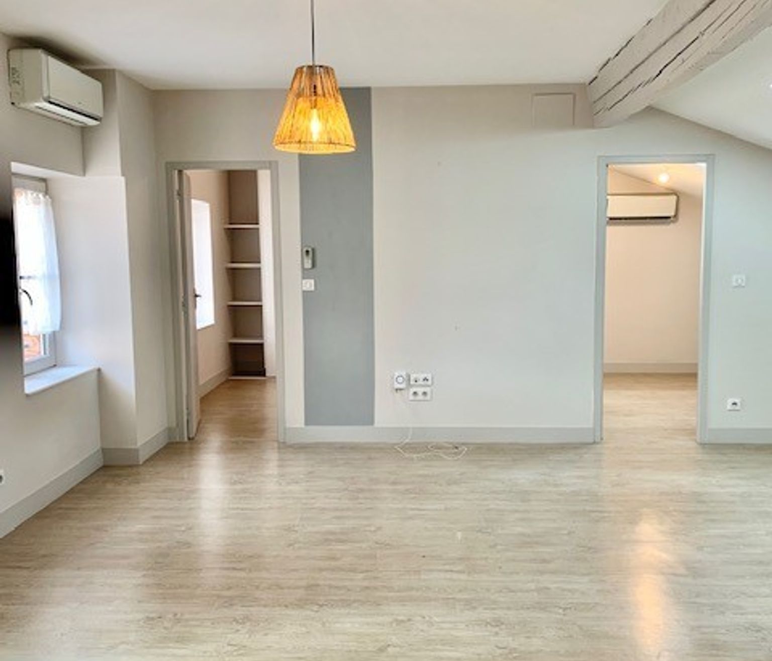 Location T4 de 71.21 m² Victor Hugo avec Climatisation ( colocations acceptées )