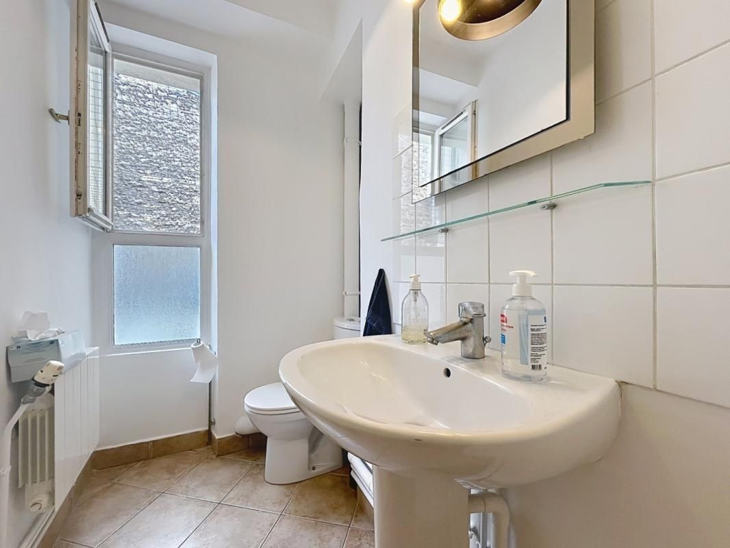 T2, non meublé 65m² (80m² au sol) - Rue Saint Antoine - Paris(4)