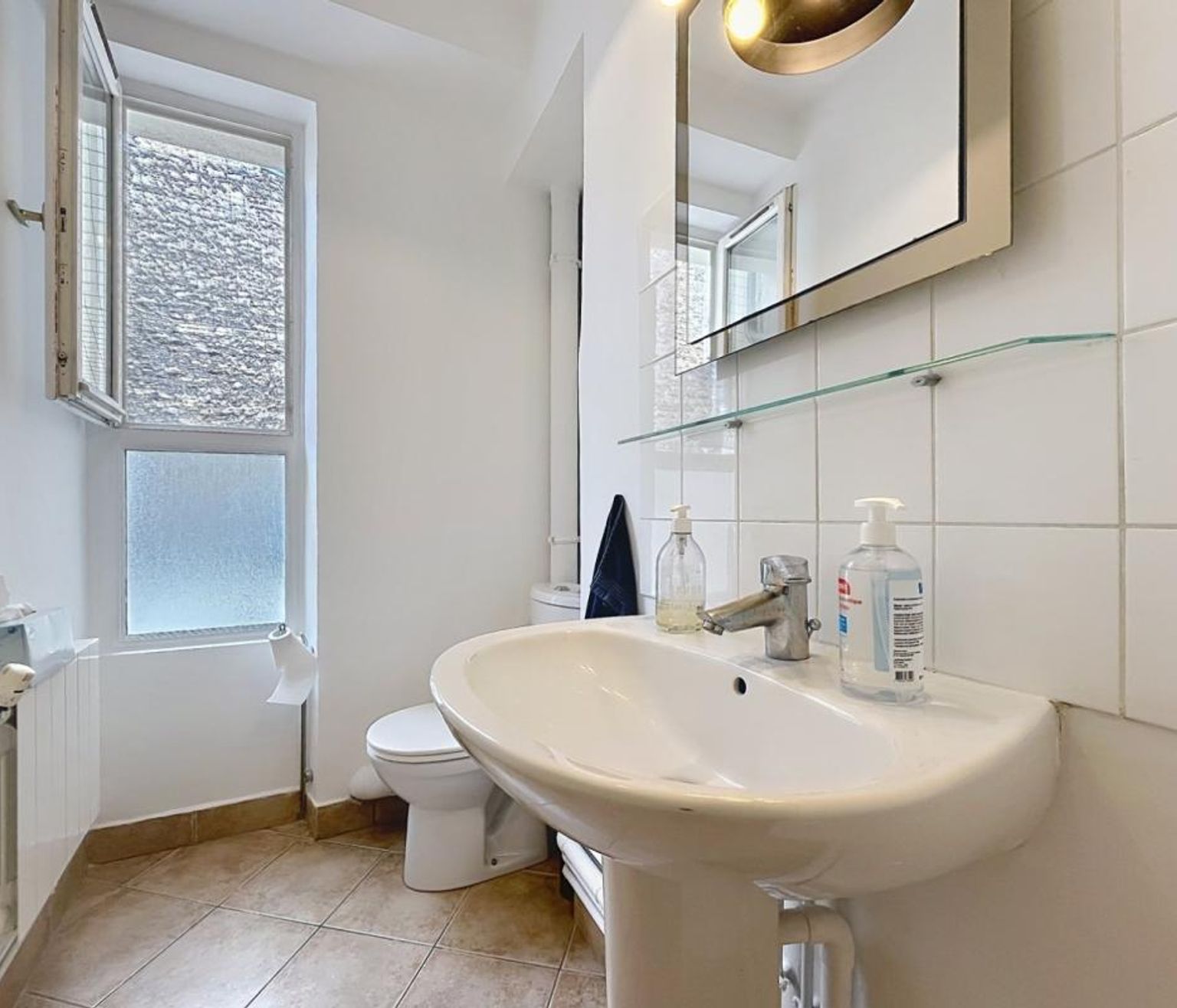 T2, non meublé 65m² (80m² au sol) - Rue Saint Antoine - Paris(4)