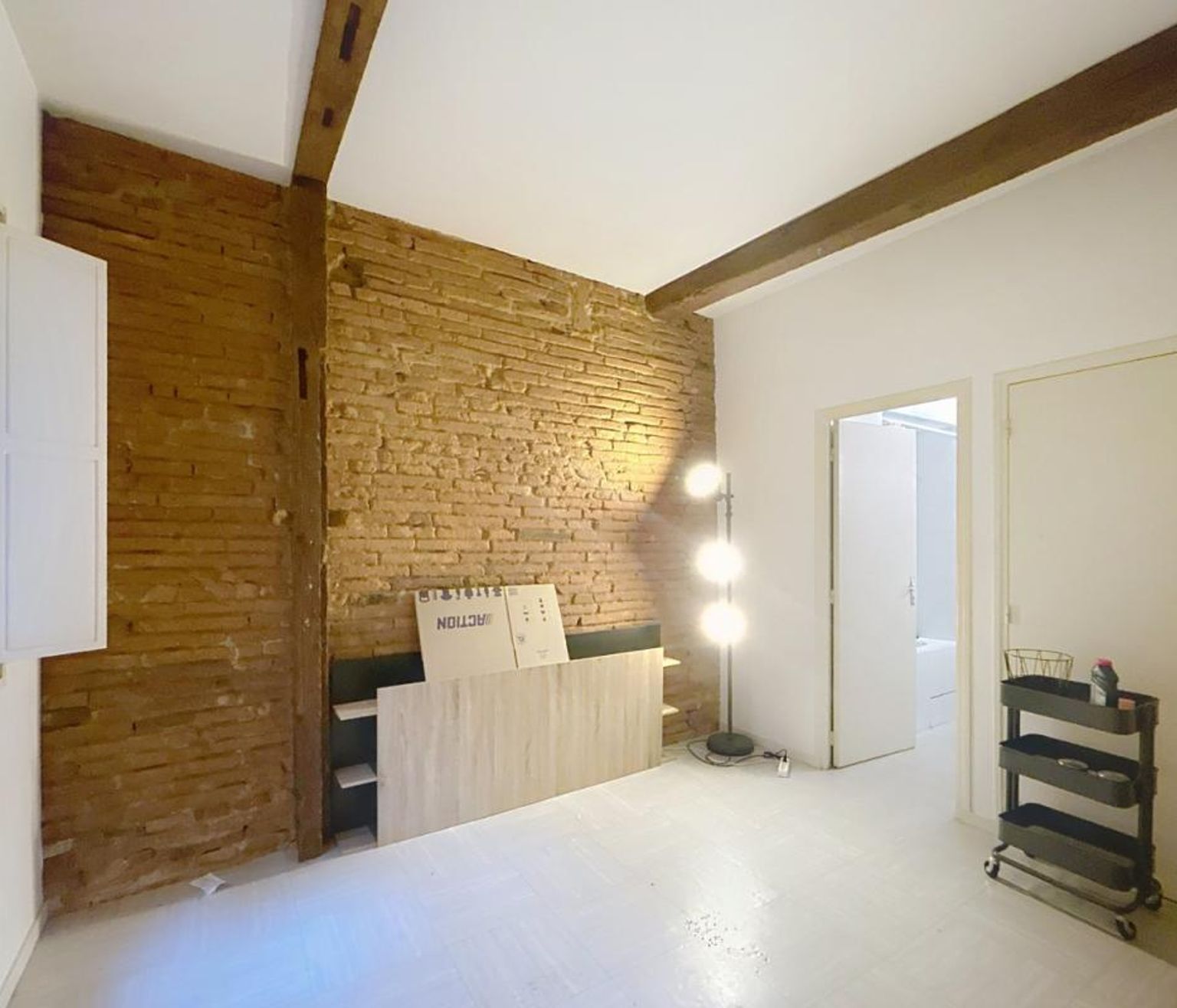 Location T1 de 26.73 m² Carmes