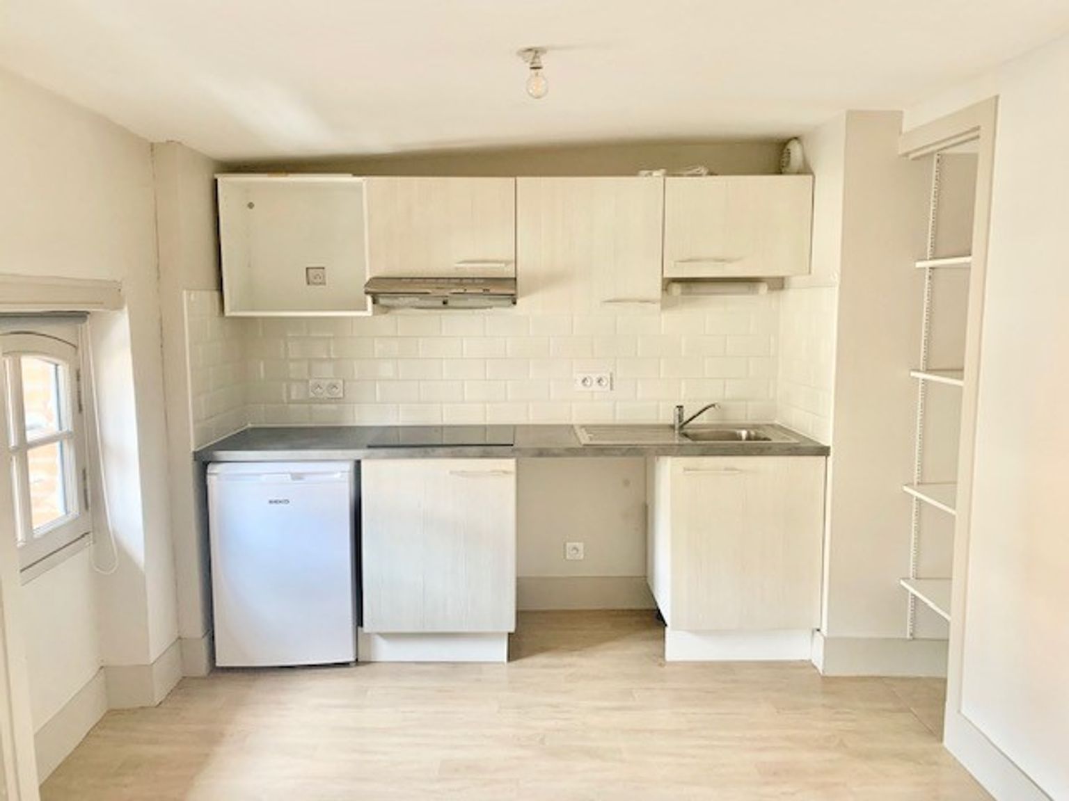 Location T2 Rue de Metz proche pont neuf