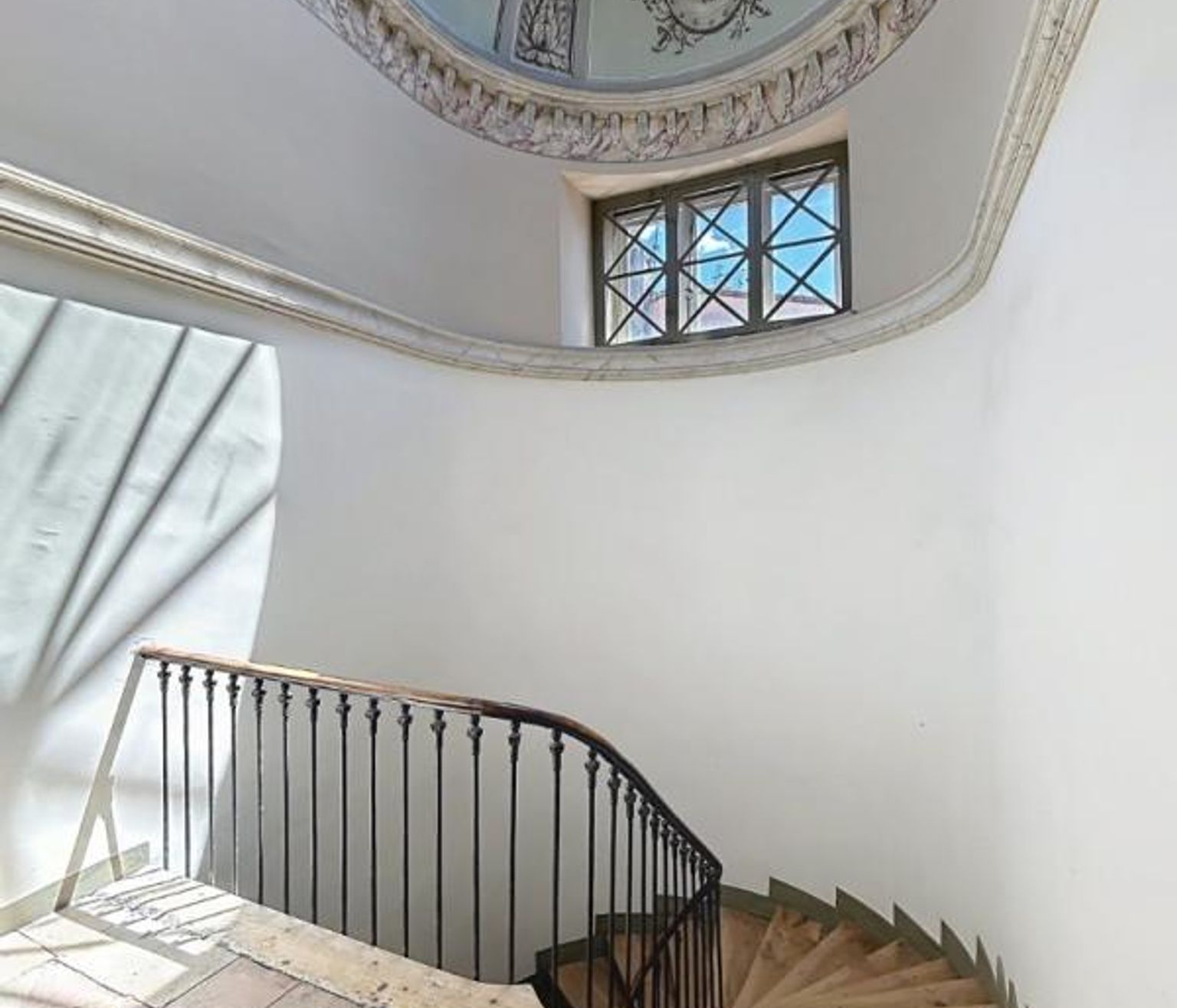 Location Magnifique T5 de 138 m² en duplex Quartier St Georges