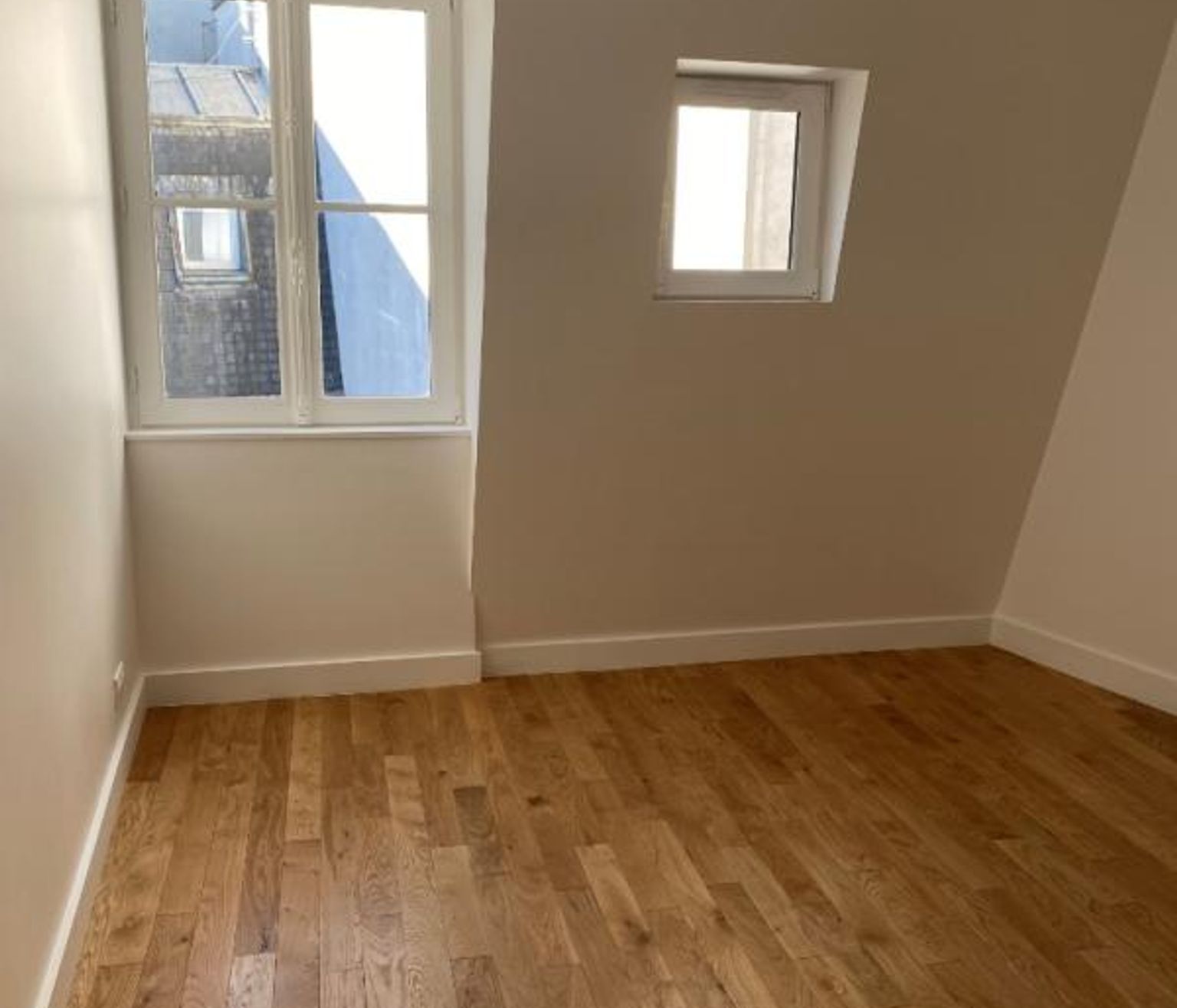 T3 non meublé 71m², rue de Rennes - Paris (6)