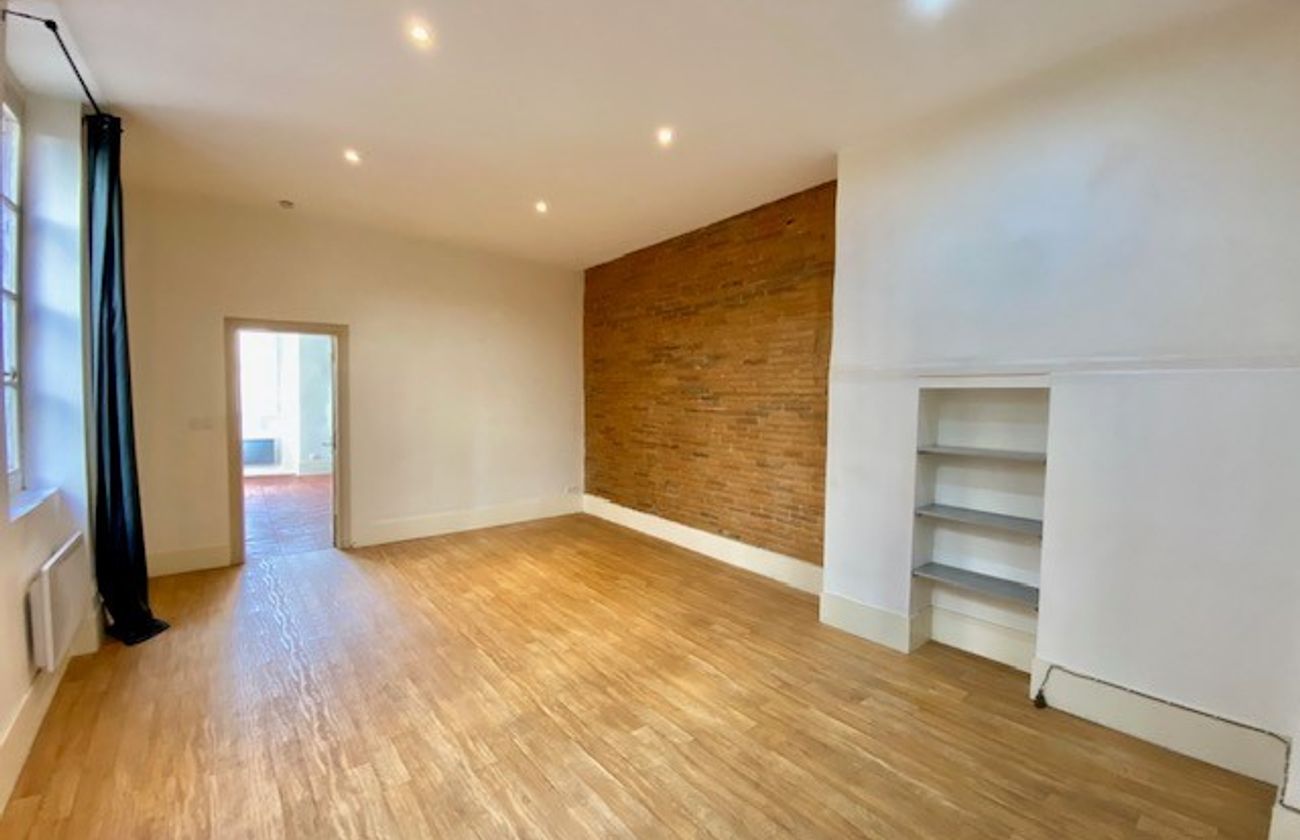 Location Grand T2 Carmes