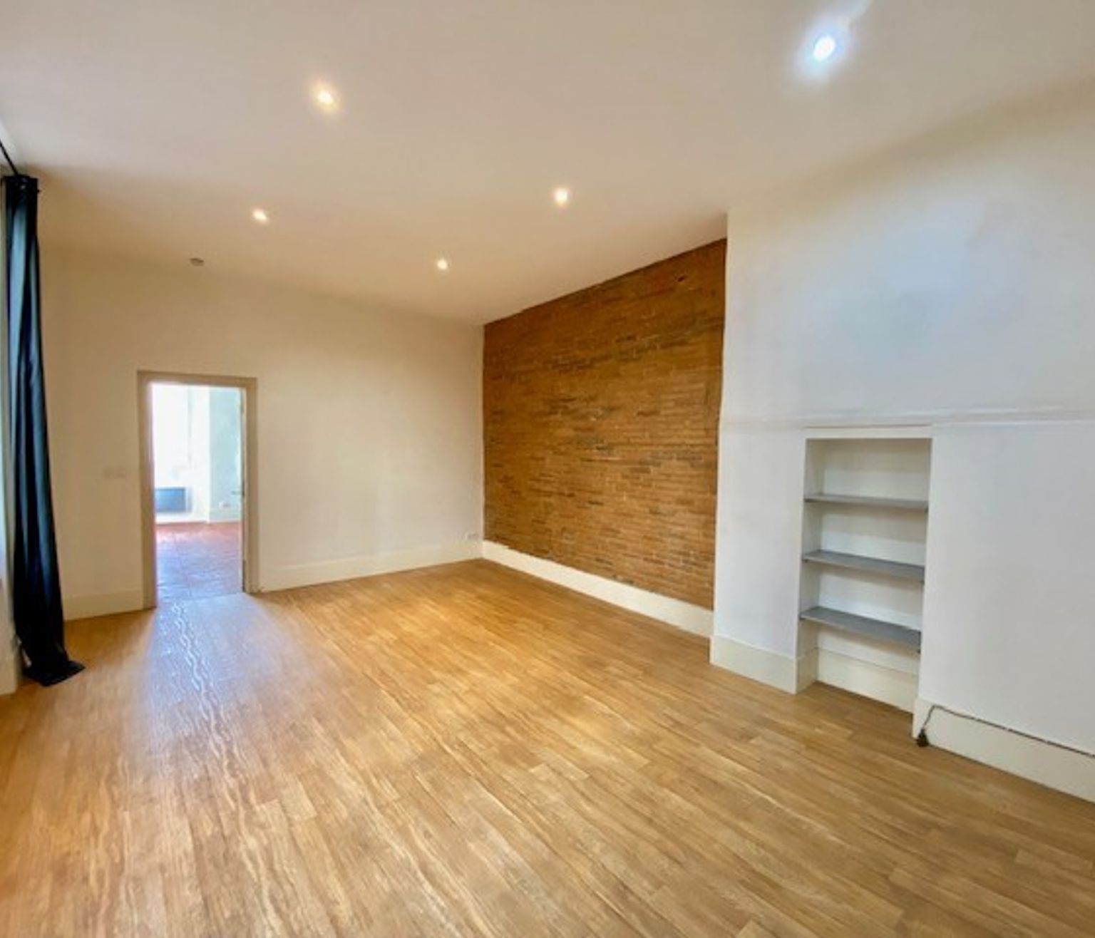 Location Grand T2 Carmes