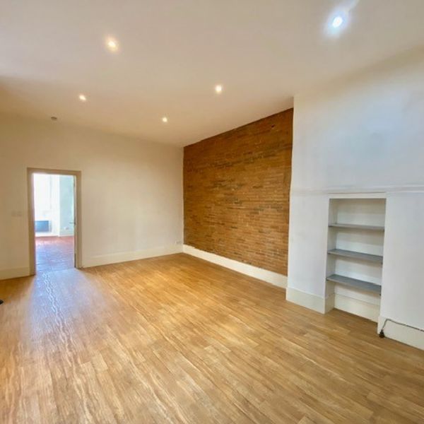 Location Grand T2 Carmes