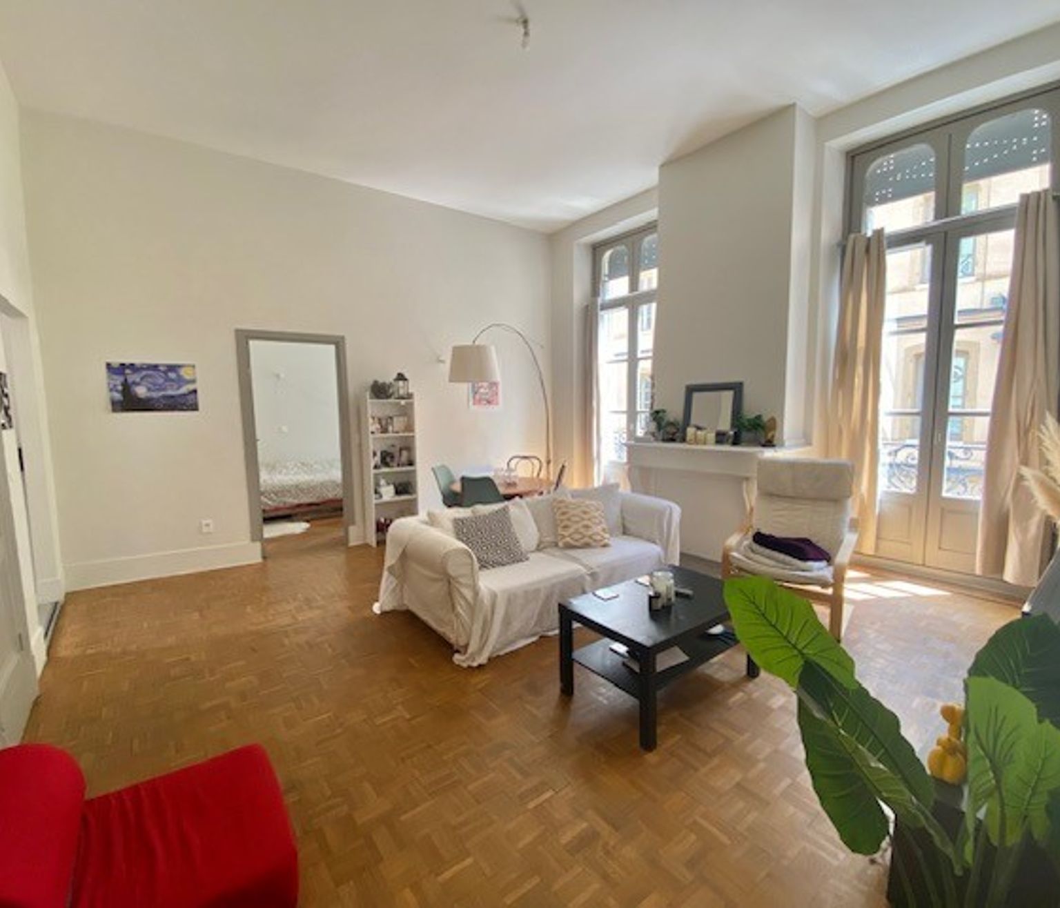 Location T3 de 65 m² Capitole proche Fermat avec petit balcon