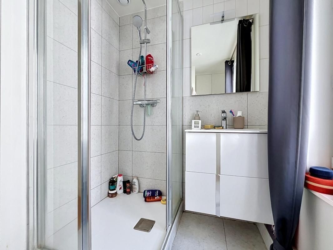Studio de 21.72m² non meublé, rue Daguerre - Paris (14)