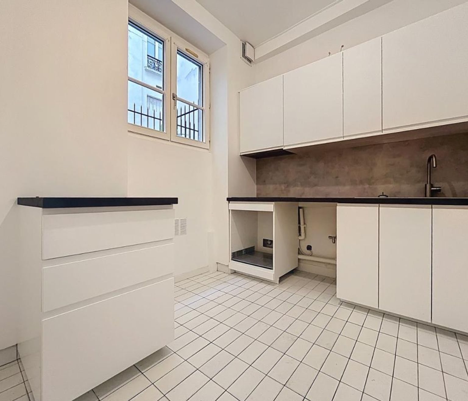 T2 non meublé, rue Blomet - PARIS (15)