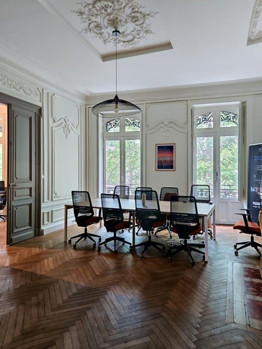Bureaux à louer - 233 m² - Toulouse François Verdier