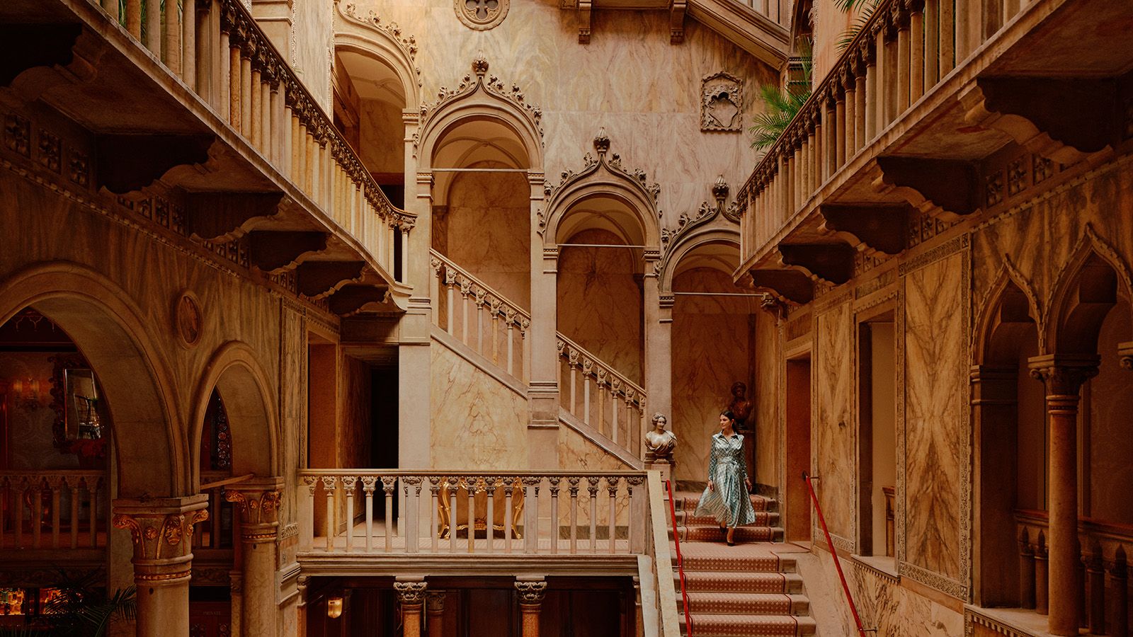 Four Seasons Brings a Legendary Venetian Hotel Back to Life