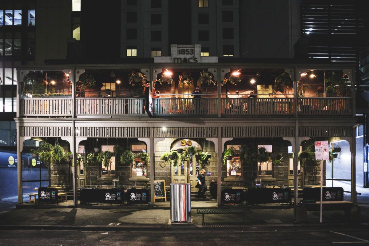 best pubs melbourne