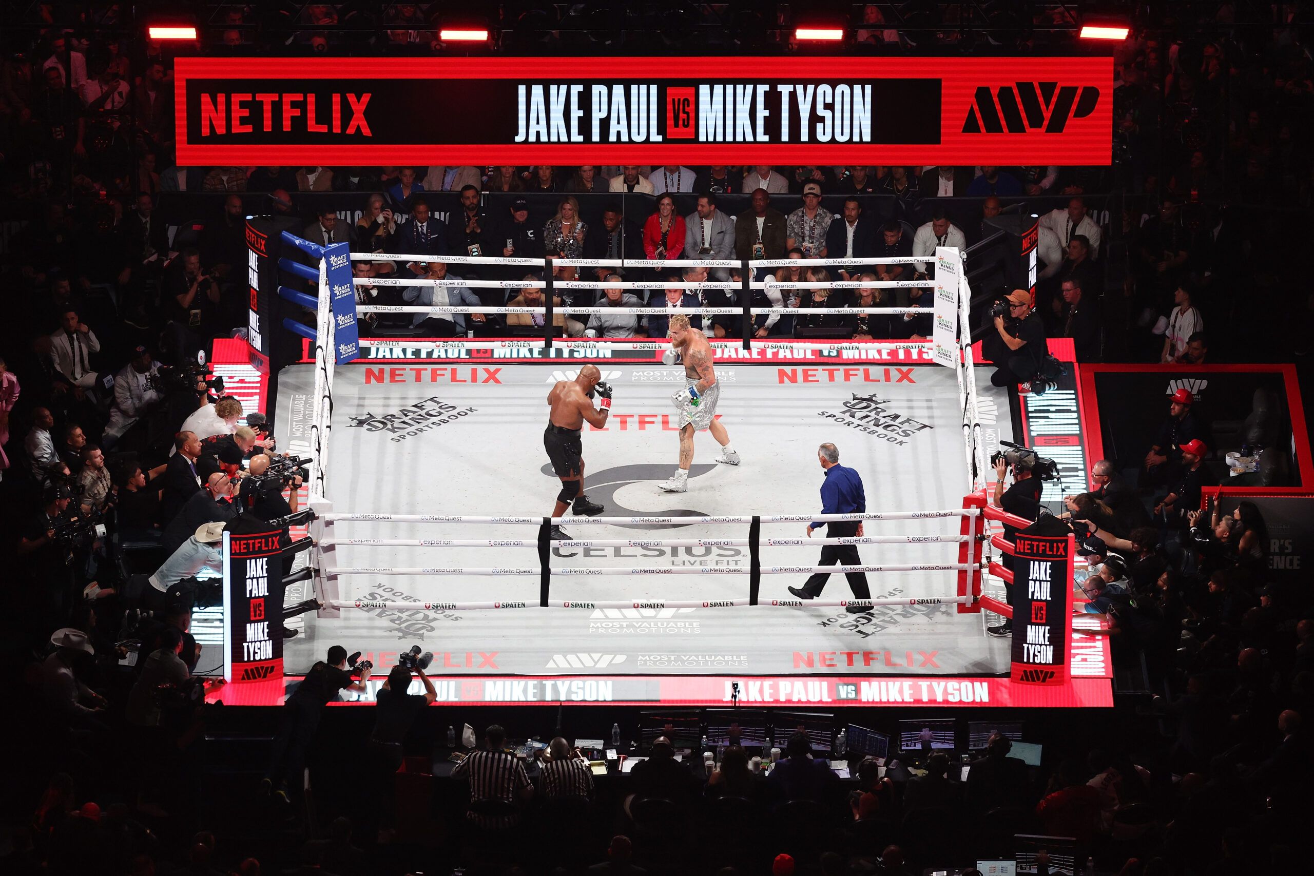 Netflix Warner Bros Paramount Deal
