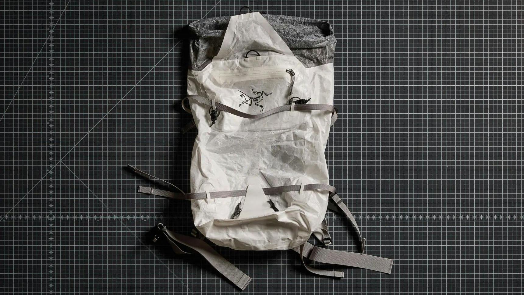 The Alpha SL 30 Is Arc’teryx’s Toughest (And Lightest) Backpack Yet ...