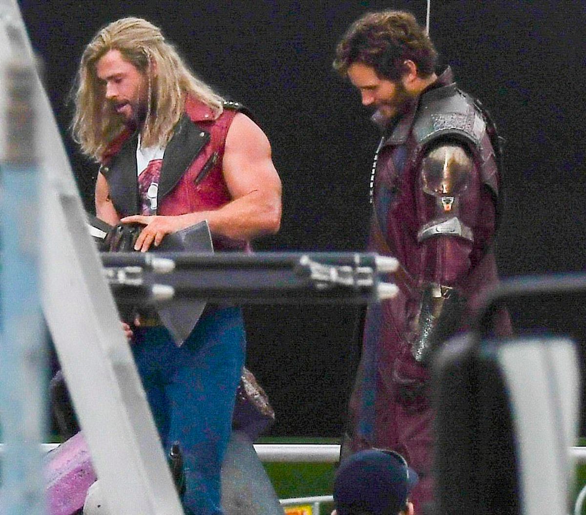 marvel studios sydney - thor love and thunder chris hemsworth chris pratt BTS