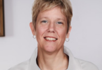 comment-portrait-image