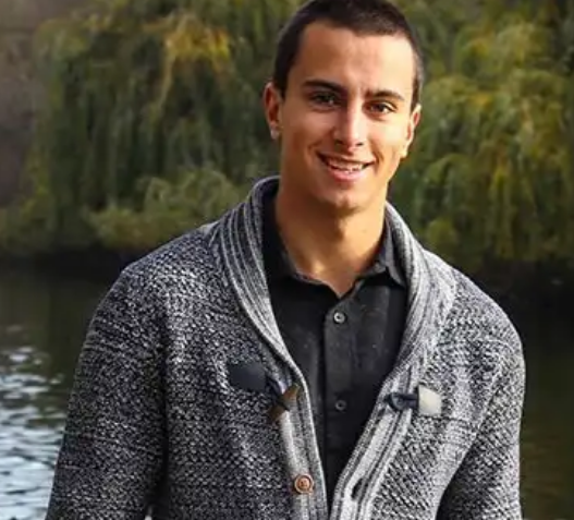 comment-portrait-image