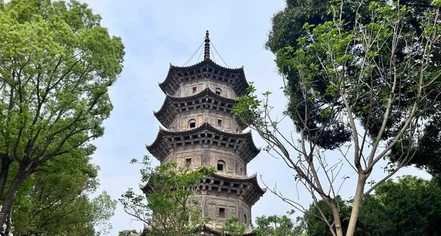 Day 1: Singapore ✈ Xiamen - Quanzhou