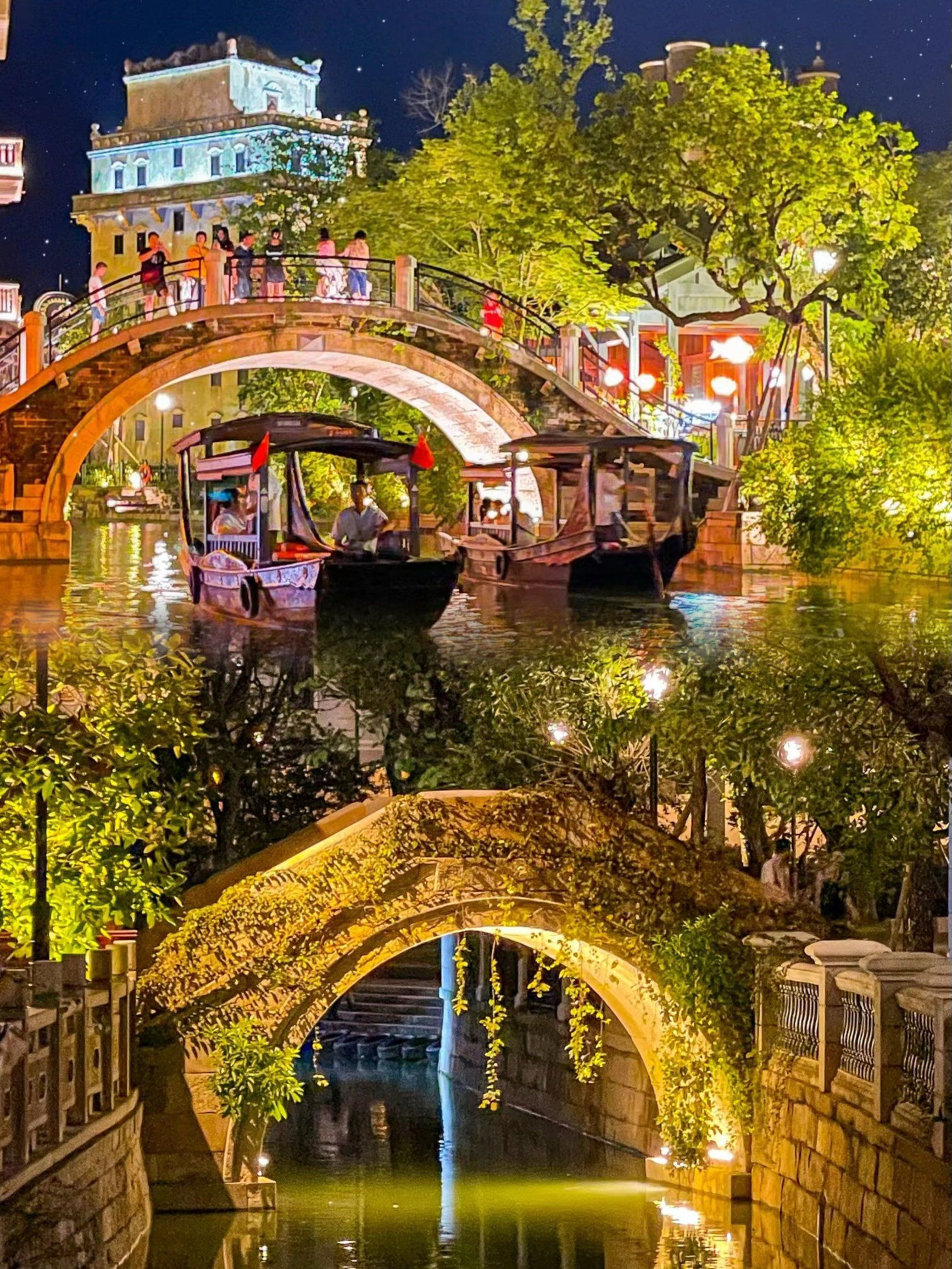 Walk through well-preserved streets echoing overseas Chinese history. 