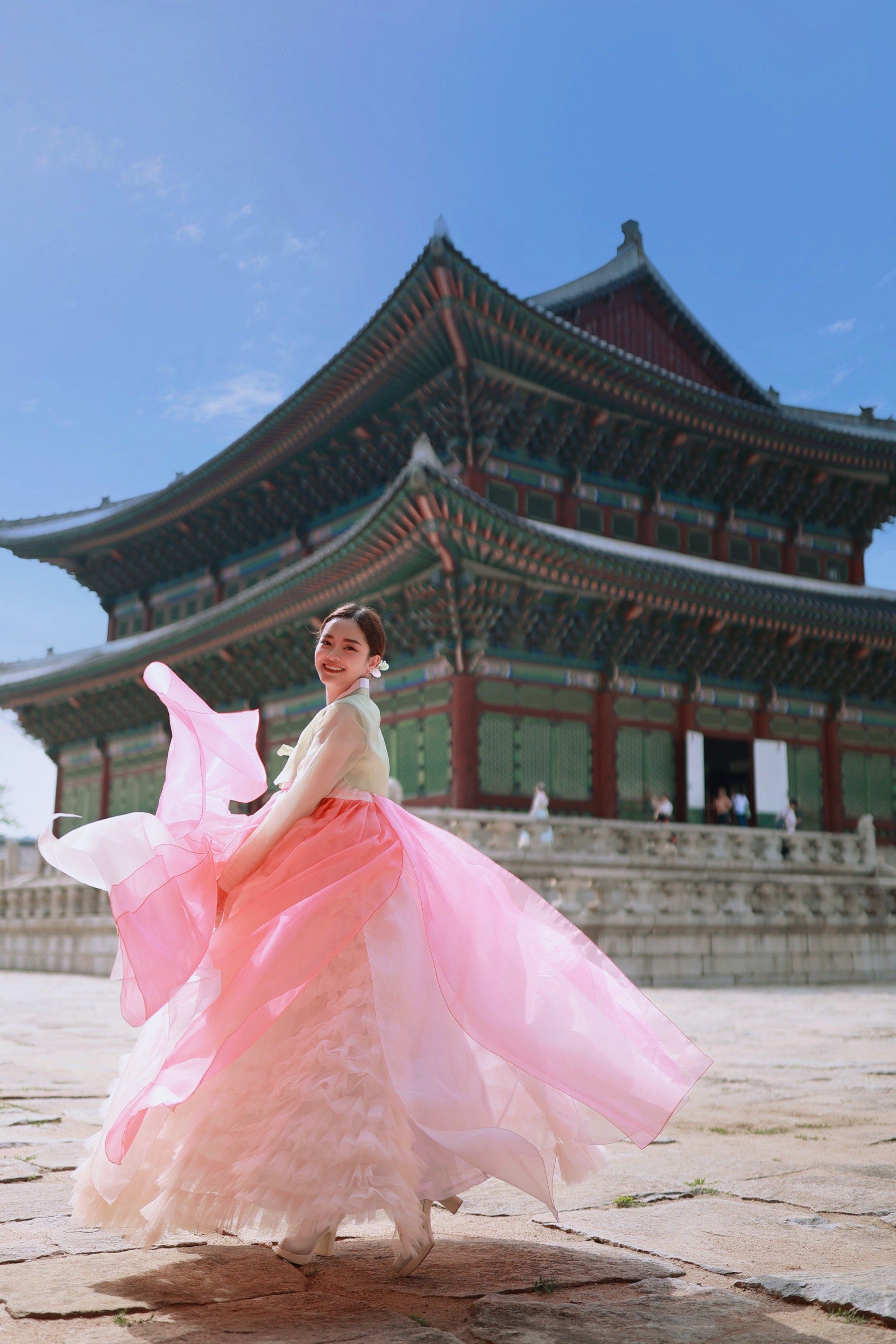 Dress up in Hanbok and take stunning photos at Gyeongbokgung Palace.