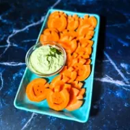 Carrot Pumpkins & Eerie Avocado Dip