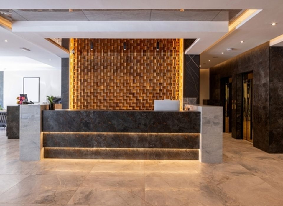 Executive CX Advisory.