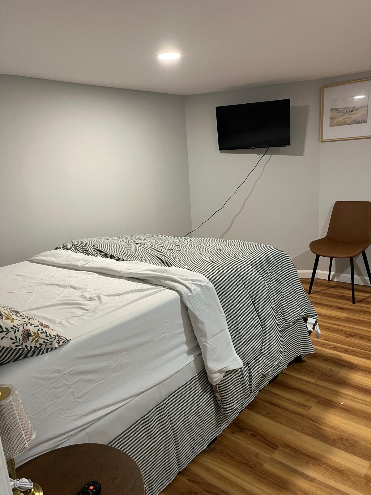 Bedrooms, Bathrooms