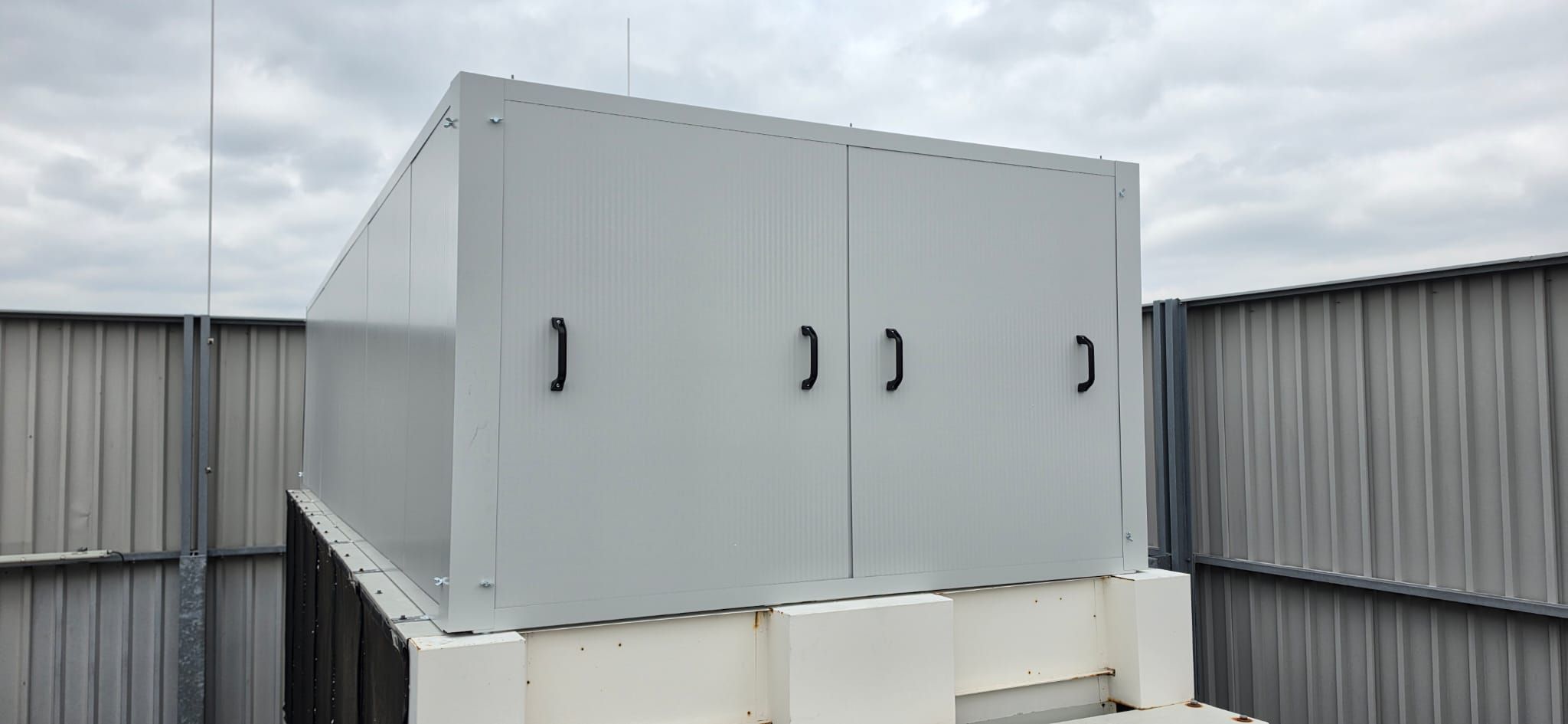 Datacenter 06 — Schiphol-Rijk