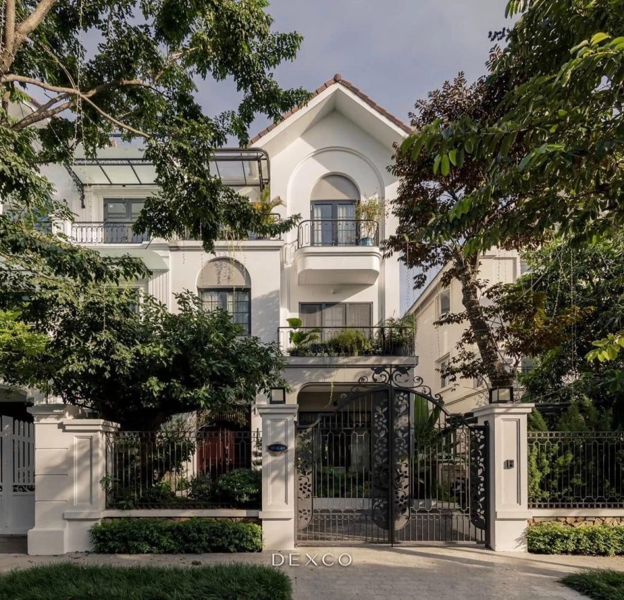 Biệt thự Đông Dương Vinhomes Riverside Hoa Sữa - Mặt tiền biệt thự