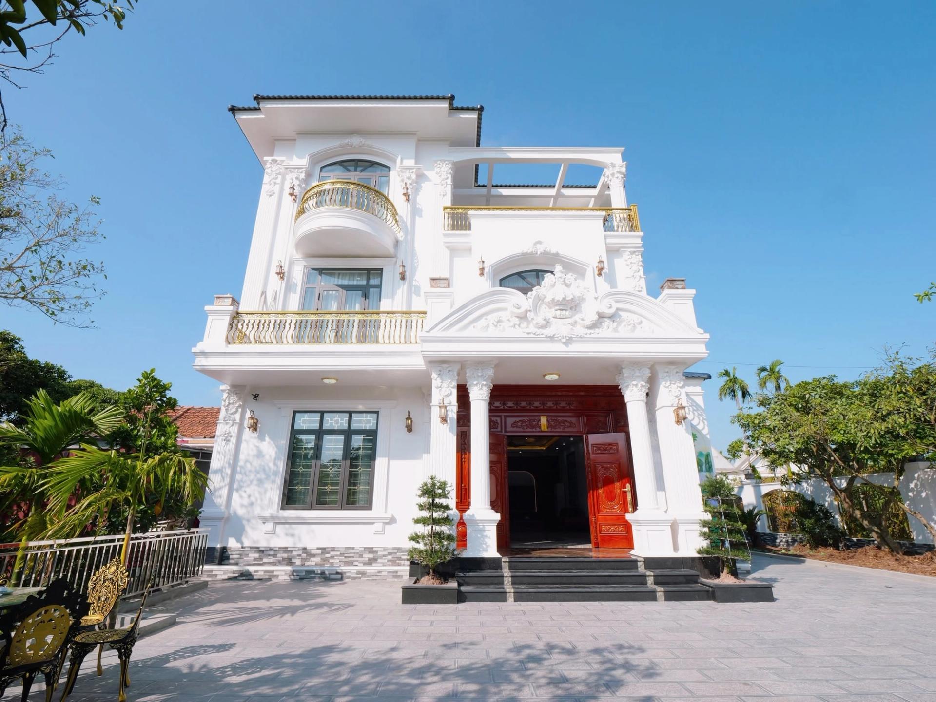 Biệt thự tân cổ điển khang trang