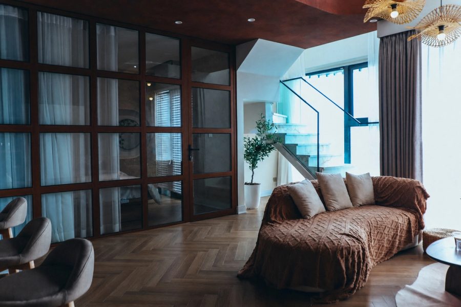 Duplex Swan Lake ấm áp với gỗ trầm - Sảnh, hành lang và chi tiết 16, thiết kế thi công nội thất cao cấp phong cách Japandi ấm áp kết hợp gỗ trầm