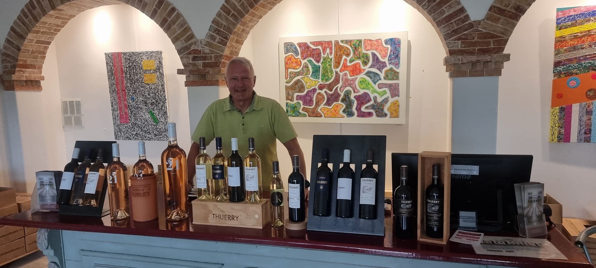 Her ble verdens beste Rosé vin laget i 2029. Ch. Thuerry