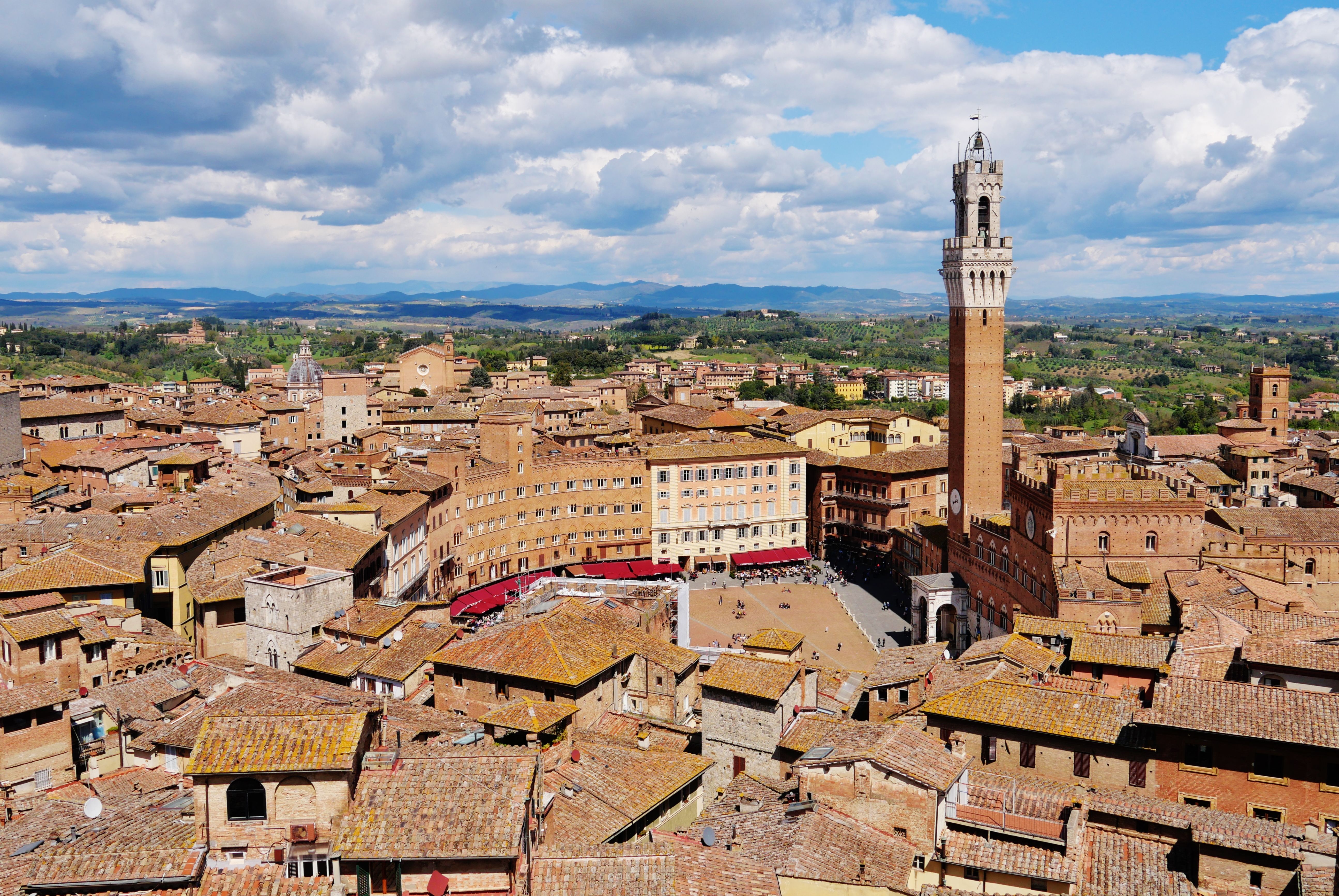 Luftfoto av Piazza del Campo i Siena sentrum