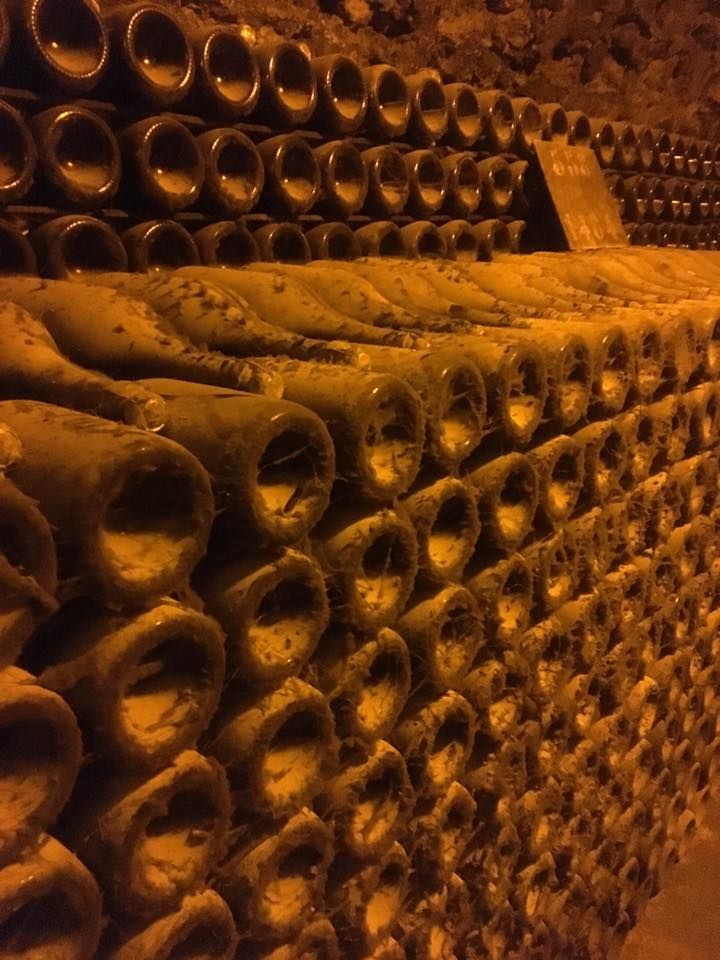 Flaskene i kjelleren som vi ikke fikk smakt på...