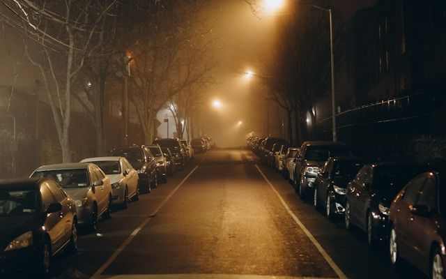 1986: The first newly constructed affordable homes were completed in the Bronx, demonstrating that private-sector collaboration could deliver quality housing in New York City neighborhoods that had been devastated by decades of disinvestment.