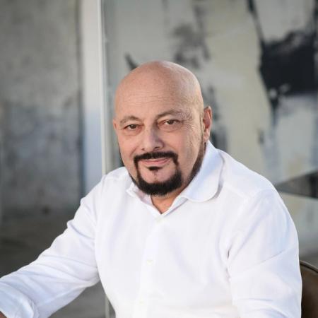 Ваши деньги в опасности, если вы не следите за трендами: интервью с Евгением Коганом о криптовалютах, инвестициях и финансовой грамотности
