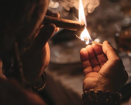 Новая традиция для ценителей сигар, стейков и вина: вечера Steak & Cigar Nights в Ташкенте