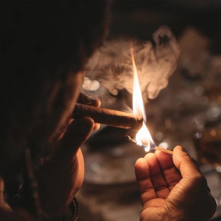 Новая традиция для ценителей сигар, стейков и вина: вечера Steak & Cigar Nights в Ташкенте