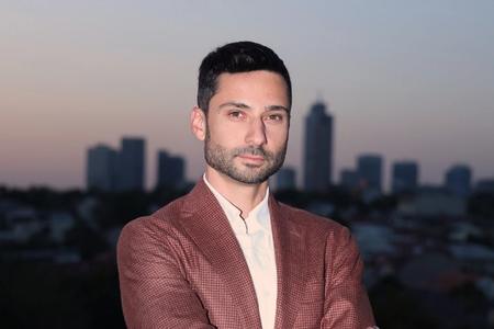 МЫ НЕ ПРОДАЕМ КВАДРАТНЫЕ МЕТРЫ — МЫ УПРАВЛЯЕМ ИХ ДОХОДНОСТЬЮ