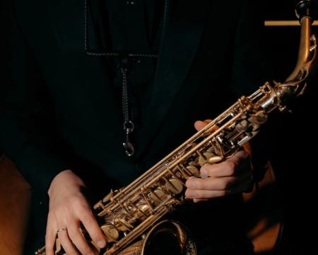 Сигарно-джазовая экспрессия: вечер в честь 100-летия Avo Uvezian